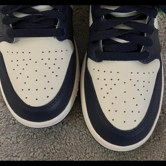 💌Jordan 1Obsidians - Picture 3 of 3